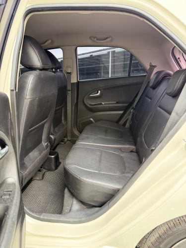 Option F-Spot Kia Morning $8,650