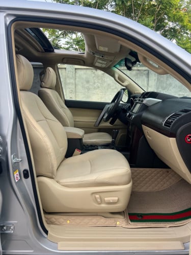 PRADO 2015 (ម៉ាស៊ូត)