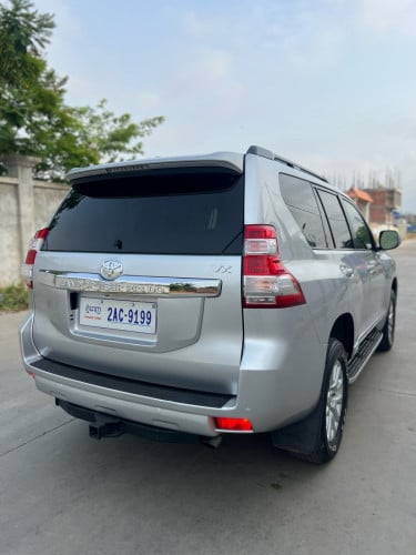 PRADO 2015 (ម៉ាស៊ូត)
