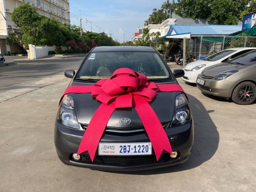 Prius 07 half full តម្លៃពិសេសសម្រាប់អ្នកកក់មុនគេ