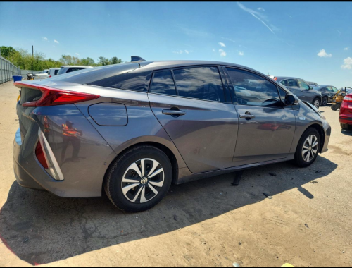 prius prime 2017 advanced ពណ៍ប្រផេៈថ្មី