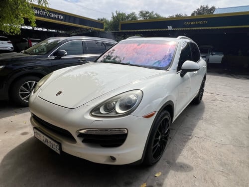 Psoche Cayenne S 2011 hybrid