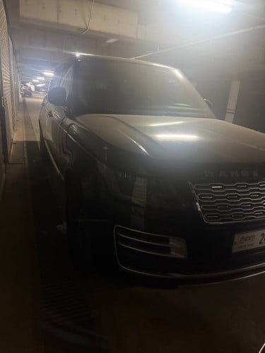 Range Rover Vogue V8 5.0 Four seats