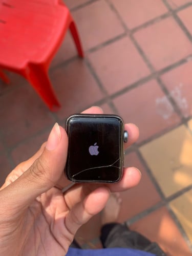 Sell iwatch s3 42mm