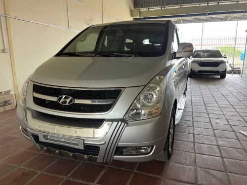 Starex 2010 Full 14500$