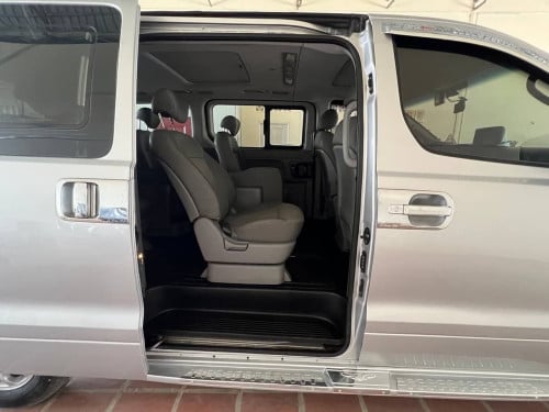Starex 2010 Full 14500$