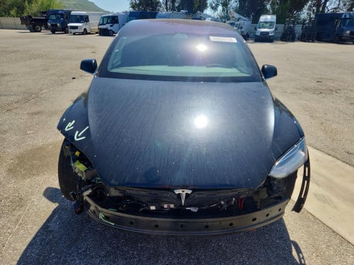 Tesla model X 75D 2018 សាងបាន