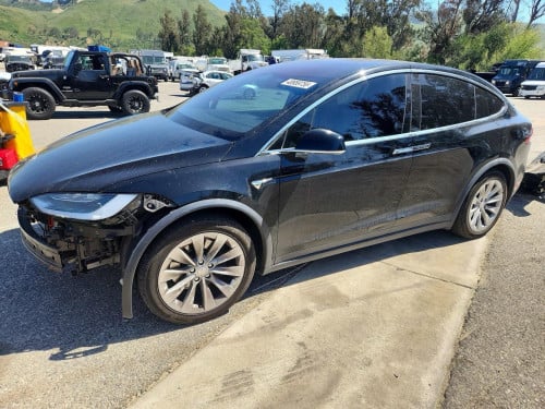 Tesla model X 75D 2018 សាងបាន