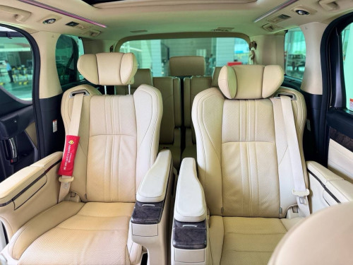 TOYOTA ALPHARD 2020