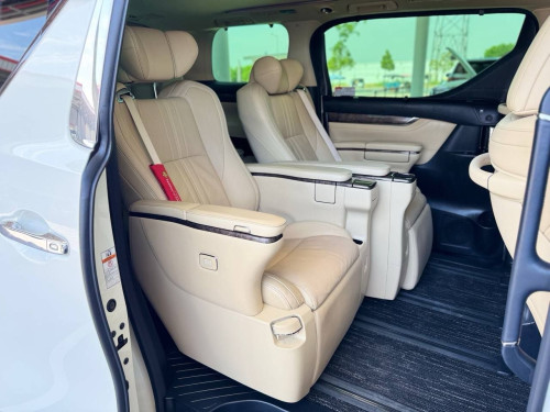 TOYOTA ALPHARD 2020