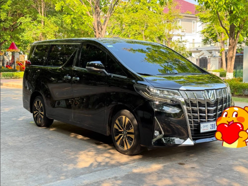 Toyota Alphart  ស្ពិច រុស្សុី  ឡានថ្មីម្ចាស់ដើម អត់បាញ់ថ្នាំ គីឡូប្រើតិច