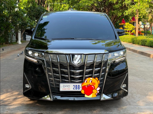Toyota Alphart  ស្ពិច រុស្សុី  ឡានថ្មីម្ចាស់ដើម អត់បាញ់ថ្នាំ គីឡូប្រើតិច
