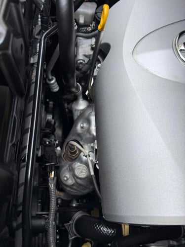 Toyota Alphart  ស្ពិច រុស្សុី  ឡានថ្មីម្ចាស់ដើម អត់បាញ់ថ្នាំ គីឡូប្រើតិច