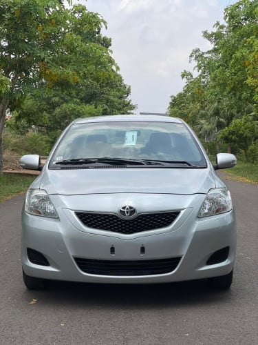 Toyota belta (2011សន្លឹកពន្ធនៅសៀមរាប)