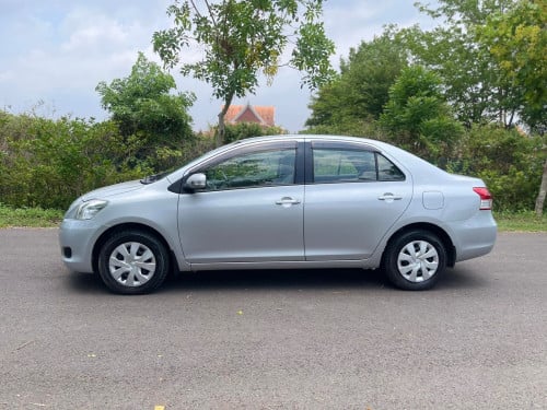 Toyota belta (2011សន្លឹកពន្ធនៅសៀមរាប)