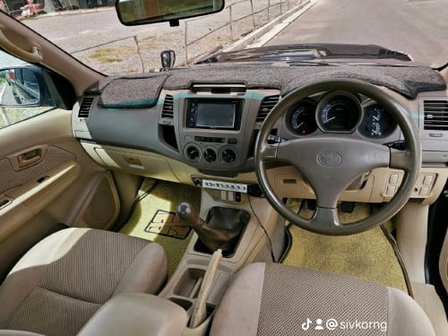 Toyota Hilux vigo for sale
