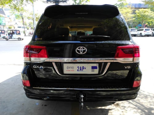 TOYOTA LANDCRUISER DIESEL
