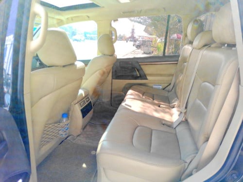TOYOTA LANDCRUISER DIESEL