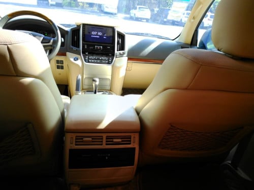 TOYOTA LANDCRUISER DIESEL