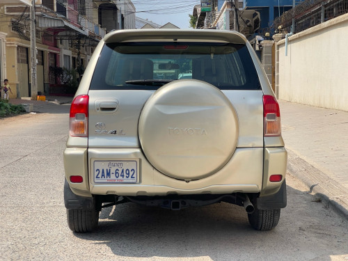 Toyota RAV4 2002 ប៉ុង1 ម្ចាស់ដើម