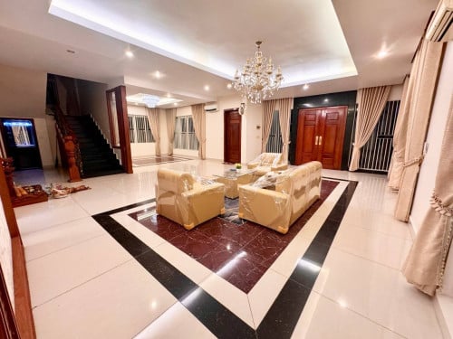 Twin Villa 7 bedrooms for rent Near Orkide St 2004