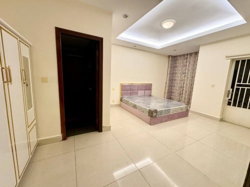 Twin Villa 7 bedrooms for rent Near Orkide St 2004