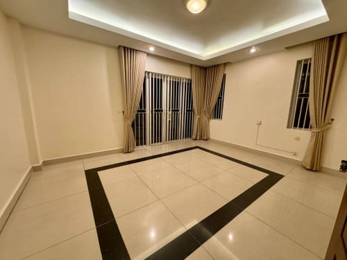 Twin Villa 7 bedrooms for rent Near Orkide St 2004
