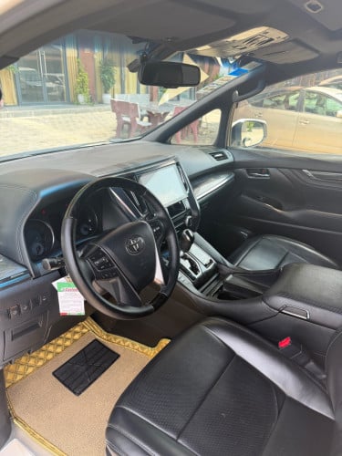 V auto 8888