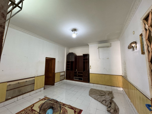 Villa 5 Bedrooms For Rent in Toul Kork Area