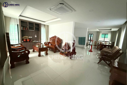 Villa Queen B2 for rent at Chip mong6A