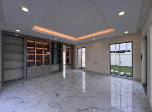 Villa Selling