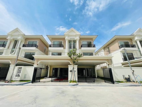 Villa Twin
