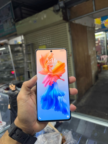 Vivo X60pro 256G Ram12G Sim2 CH ម៉ាសុីនអេក្រង់ស្រុីន