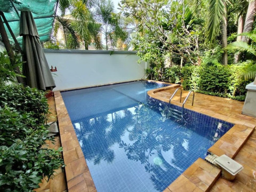 Western Style 2  Bedrooms Apartment for Rent-Slokram