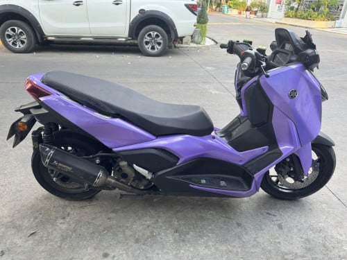 xmax 300