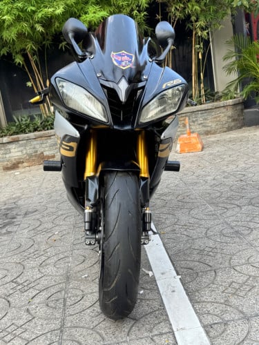 Yamaha R6