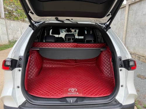 YARIS. CROSS . ឆ្នាំ 2024 Fulloption