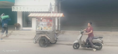 រ៉ឺម៉ក នំបុ័ងសាំងវុិចលក់(សម្រាប់អ្នកចង់រកស៊ី)