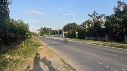 សម្រាប់លក់ ជាប់ស្ទឹងព្រែកត្នោត