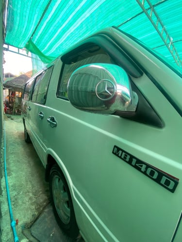 ឡានស្អាត2001