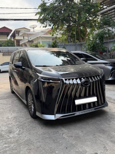 ឡានថ្មីដូចខ្លាញ់គោ