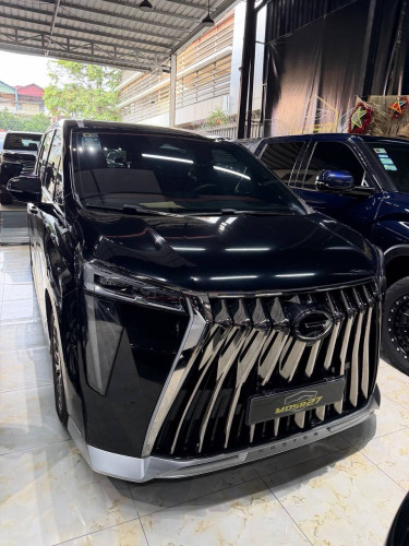 ឡានថ្មីដូចខ្លាញ់គោ