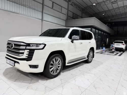 លក់​ 022 VX full option V6 សាំង​ ម្ចាស់ដេីម​ផ្ទាល់​