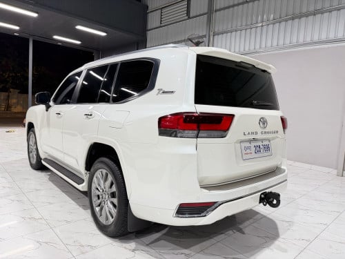 លក់​ 022 VX full option V6 សាំង​ ម្ចាស់ដេីម​ផ្ទាល់​