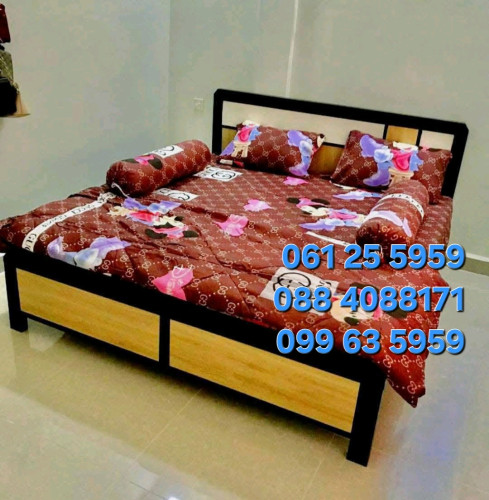 ឈុតគ្រែក្បាលឈើជាឈុត1.8m x2.0m