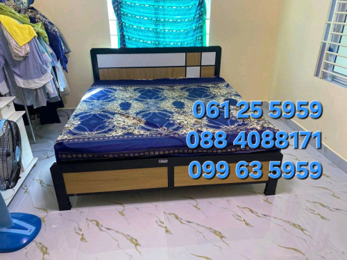ឈុតគ្រែក្បាលឈើជាឈុត1.8m x2.0m