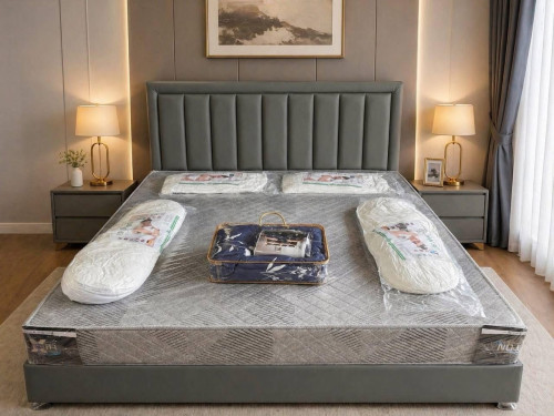 មានឈុត 149$ 160$ 189$ 160$ 189$មានគ្រប់ពណ៍គ្រប់ទំហំកម្មង់បានបងៗ