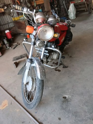 ម៉ូតូ150