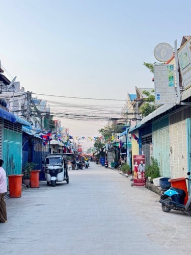 ផ្ទះជួល បុរីសន្តិភាព2/Shophouse for rent 3 បន្ទប់គេង 4 បន្ទប់ទឹក