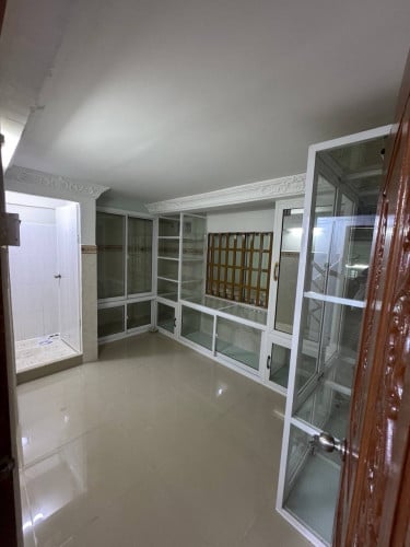 ផ្ទះជួល បុរីសន្តិភាព2/Shophouse for rent 3 បន្ទប់គេង 4 បន្ទប់ទឹក